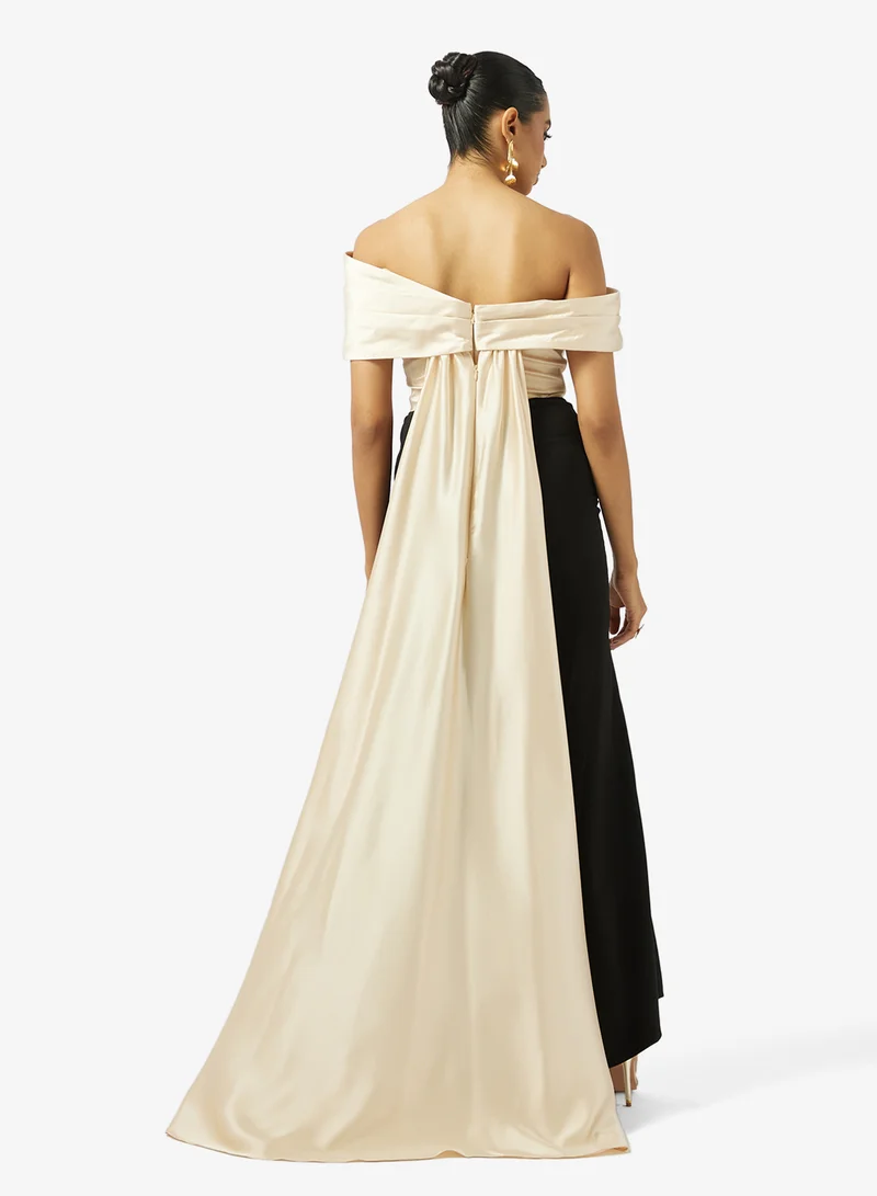 Akadia Fashion SPECIAL SHOULDER DESIGN SATIN DRESS